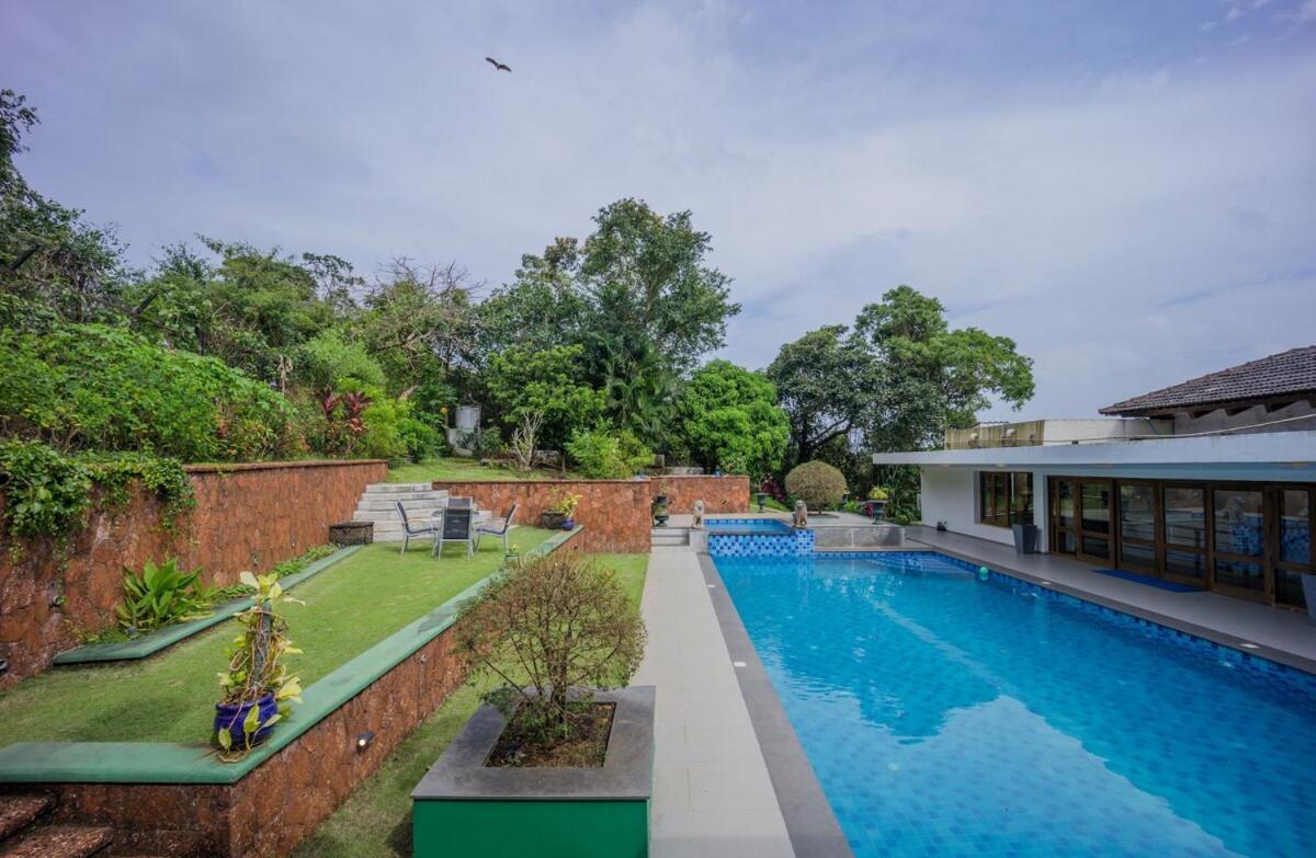 White House 3Bhk Villa With Pool And River View Candolim Exterior foto